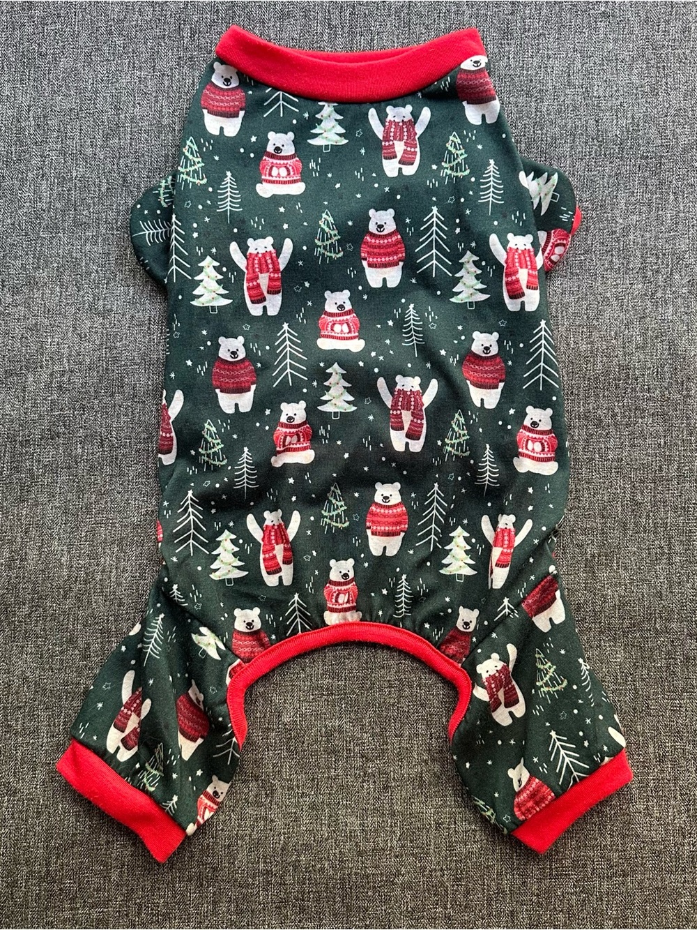 Chewy Frisco Festive Polar Bear Dog & Cat Jersey PJs Christmas Holiday Pajamas M